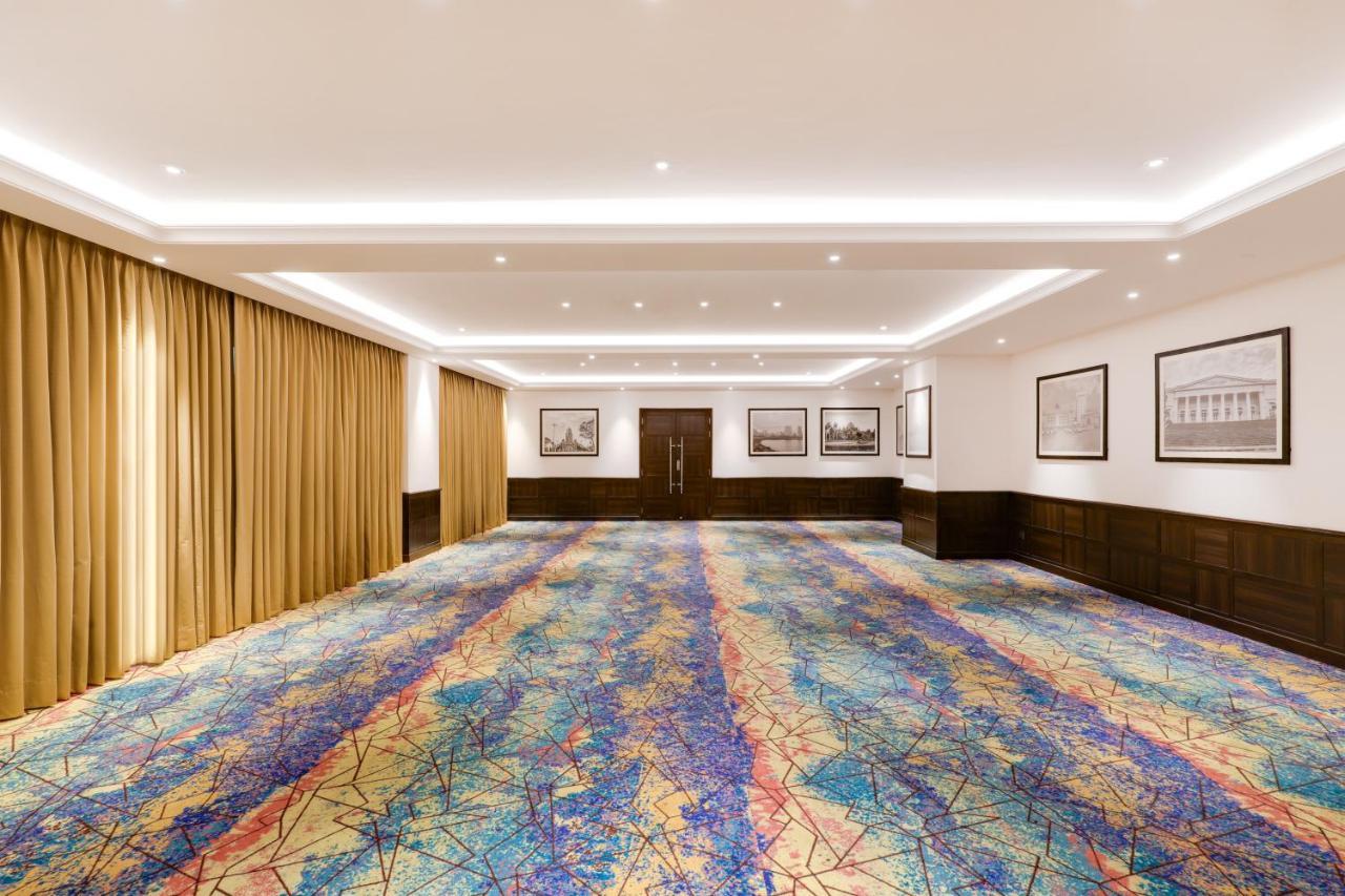 Готель Lemon Tree Premier, Mumbai International Airport Екстер'єр фото